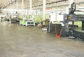 鏈條導軌廠家車間設(shè)備